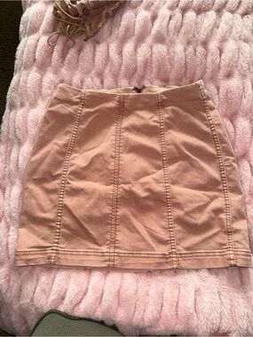 Woman’s pink panel Skirt